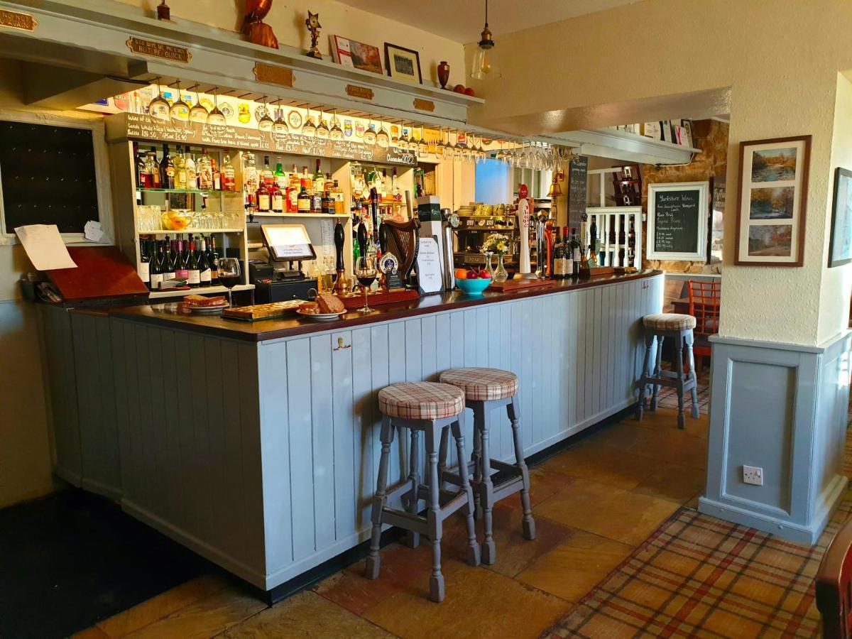 Hebden The Clarendon Country Pub With Rooms מראה חיצוני תמונה